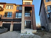 56 Blue Forest Cres, Barrie