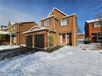 165 Kozlov St 50, Barrie