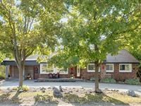 2447 Ridge Rd, Oro-Medonte