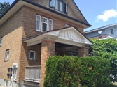 196 Dunlop St Lower, Barrie