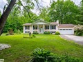 1445 Rosemount Rd, Tay