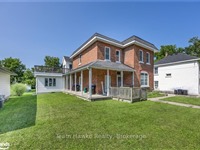 4 Maria St, Penetanguishene