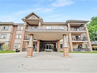 19 Yonge St 103, Springwater