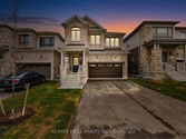 11 Gemini Dr, Barrie