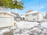 282 Robins Point Rd, Tay