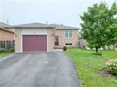 79 Chalmers Dr Lower, Barrie