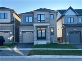 4 Kingsbury Tr, Barrie