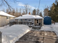 153 Hoyt Ave, Tay