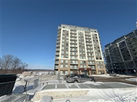 56 Lakeside Terr 409, Barrie