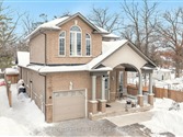 8 Elm Dr, Wasaga Beach