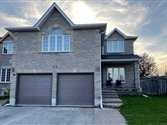 2 Esther Dr, Barrie