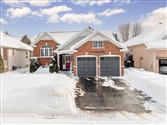 13 Masters Lane, Wasaga Beach