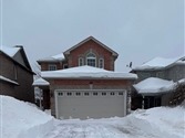 167 Cunningham Dr Main, Barrie