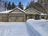 28 Laddie Lane, Springwater