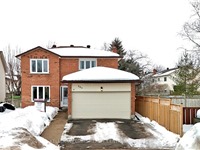 345 Hickling Tr, Barrie