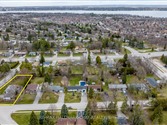 207 Montgomery Dr, Barrie
