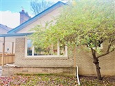 9 Sanderson Rd, Toronto