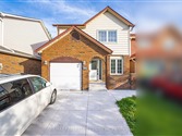 6 Foxacre Row, Brampton