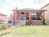 61 Mcadam Ave Upper, Toronto