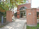 25 Fairview Rd 612, Mississauga