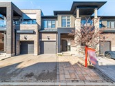 417 Athabasca Common, Oakville