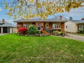 957 Sanford Dr, Burlington