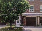 88 Edenborough Dr 27, Brampton