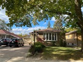 36 Cloverhill Rd B1, Toronto