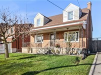 202 Rustic Rd, Toronto