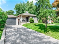 86 North Park Dr, Toronto