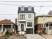 604 Ridelle Ave, Toronto