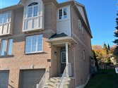 32 Palomino Tr 16, Halton Hills