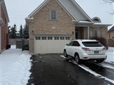 36 Dokkum Cres, Brampton