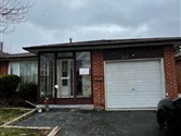 56 Montjoy Cres, Brampton