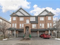 9 Magdalene Cres, Brampton