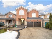 77 Crown Victoria Dr, Brampton