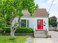 122 Stewart St, Oakville