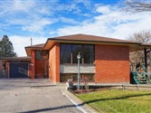 78 Wincott Dr, Toronto