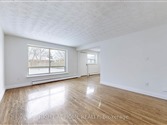 35 Swordbill Dr 22, Toronto