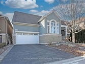 2240 Blackbird Crt, Oakville