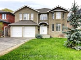 31 Shaver Ave, Toronto