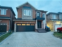 69 Sir Jacobs Cres, Brampton