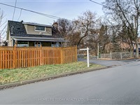 1331 St James Ave, Mississauga