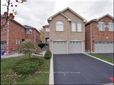 955 Southfork Dr, Mississauga