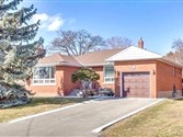 10 Greening Cres, Toronto