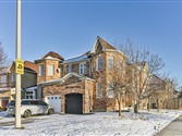 5915 Whitehorn Ave, Mississauga