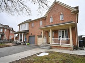 88 Saintsbury Cres, Brampton