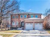 1715 Pilgrims Way, Oakville