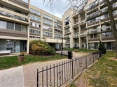 1300 Marlborough Crt 306, Oakville