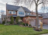 1130 Ballantry Rd, Oakville